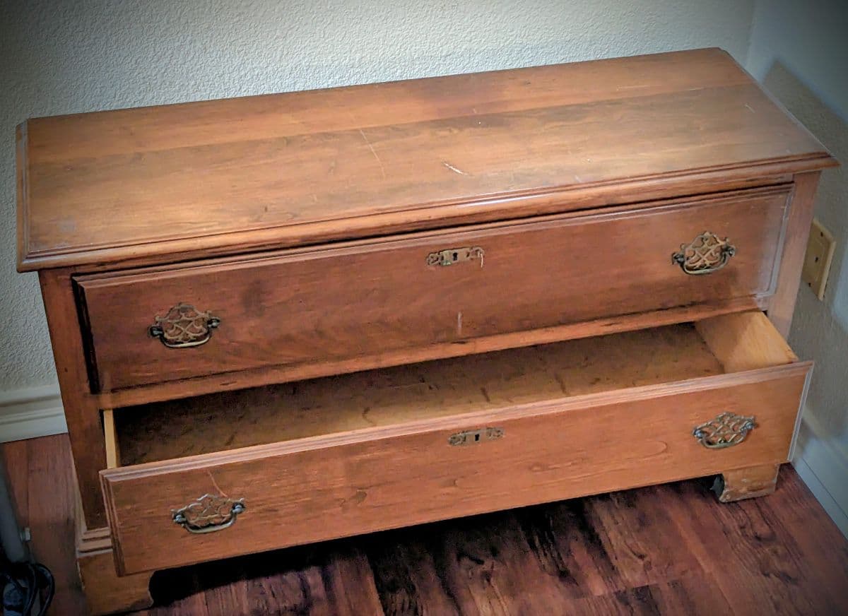 Gregory Way Family Estate Sale photo 5
