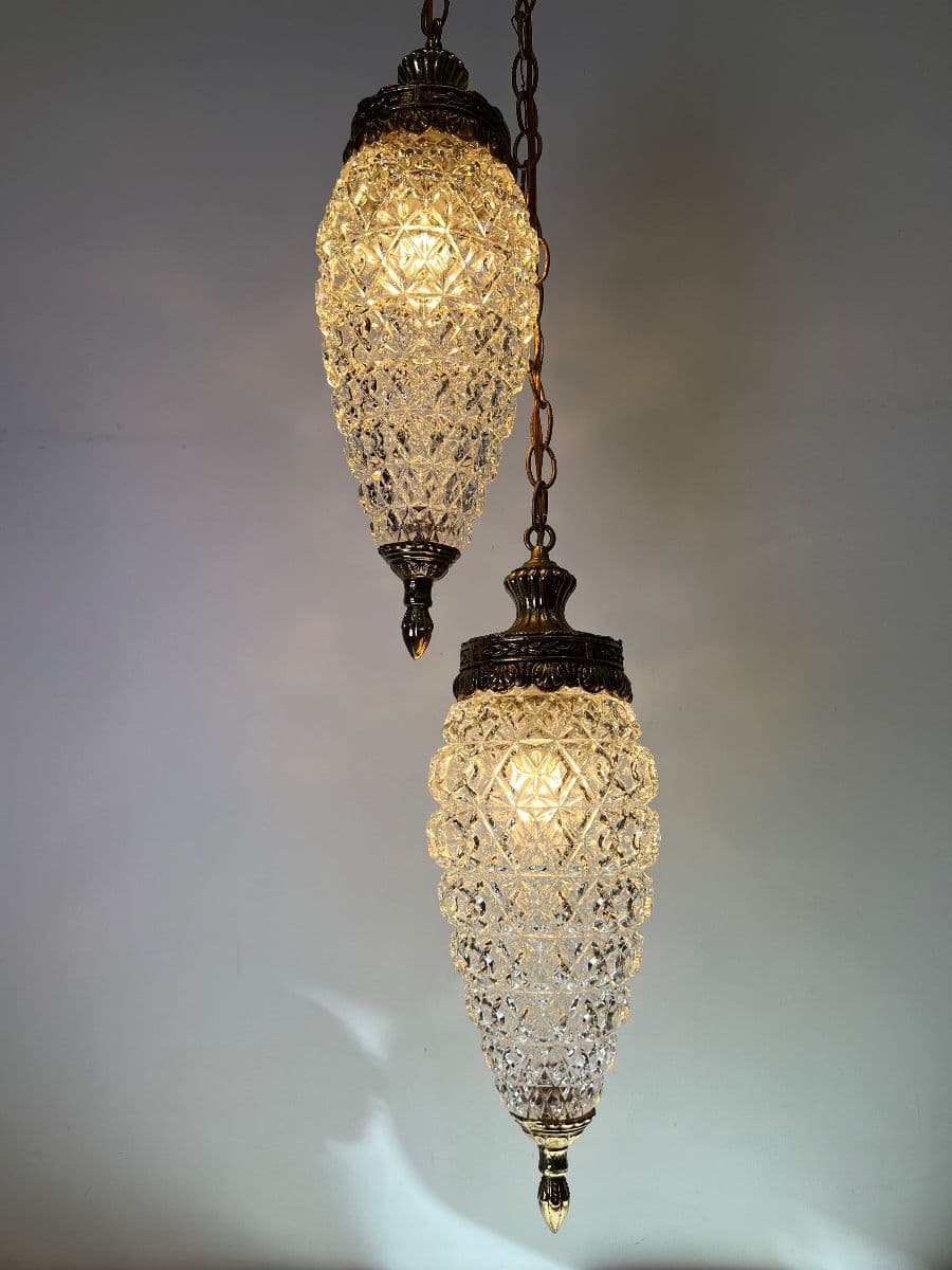Pink Salvage Gallery Online Auction photo 1