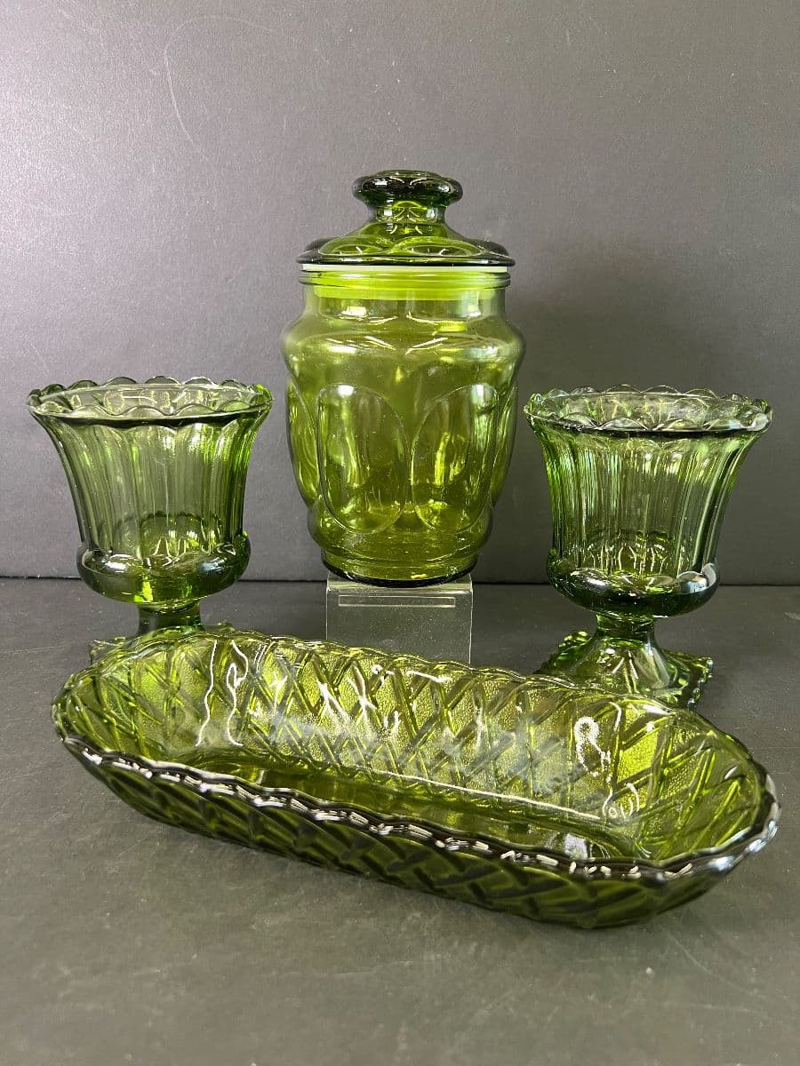 Pink Salvage Gallery Online Auction photo 5