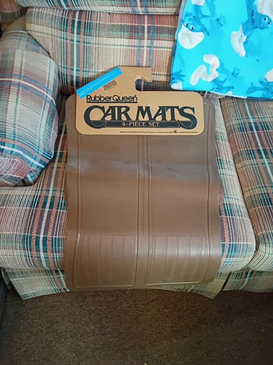 Norton Shores Estate Sale photo 10