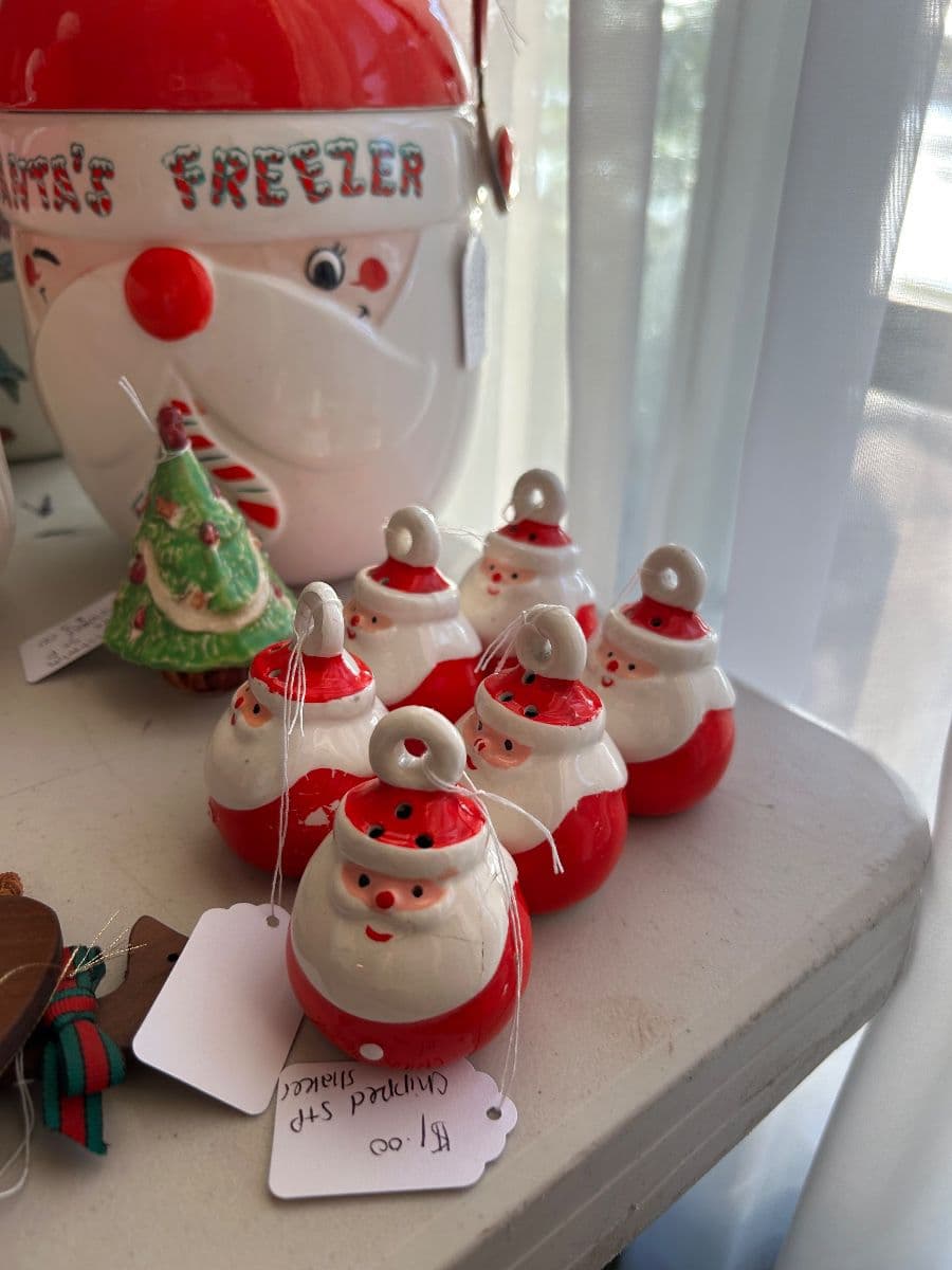 Vintage Lovers’ Estate Sale – Antiques, Collectibles & One-of-a-Kind Finds photo 3