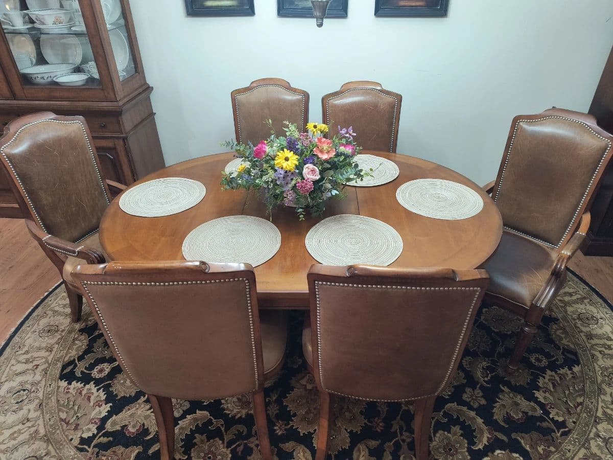 Estate Sale in Lexington Commons - Asheboro photo 8