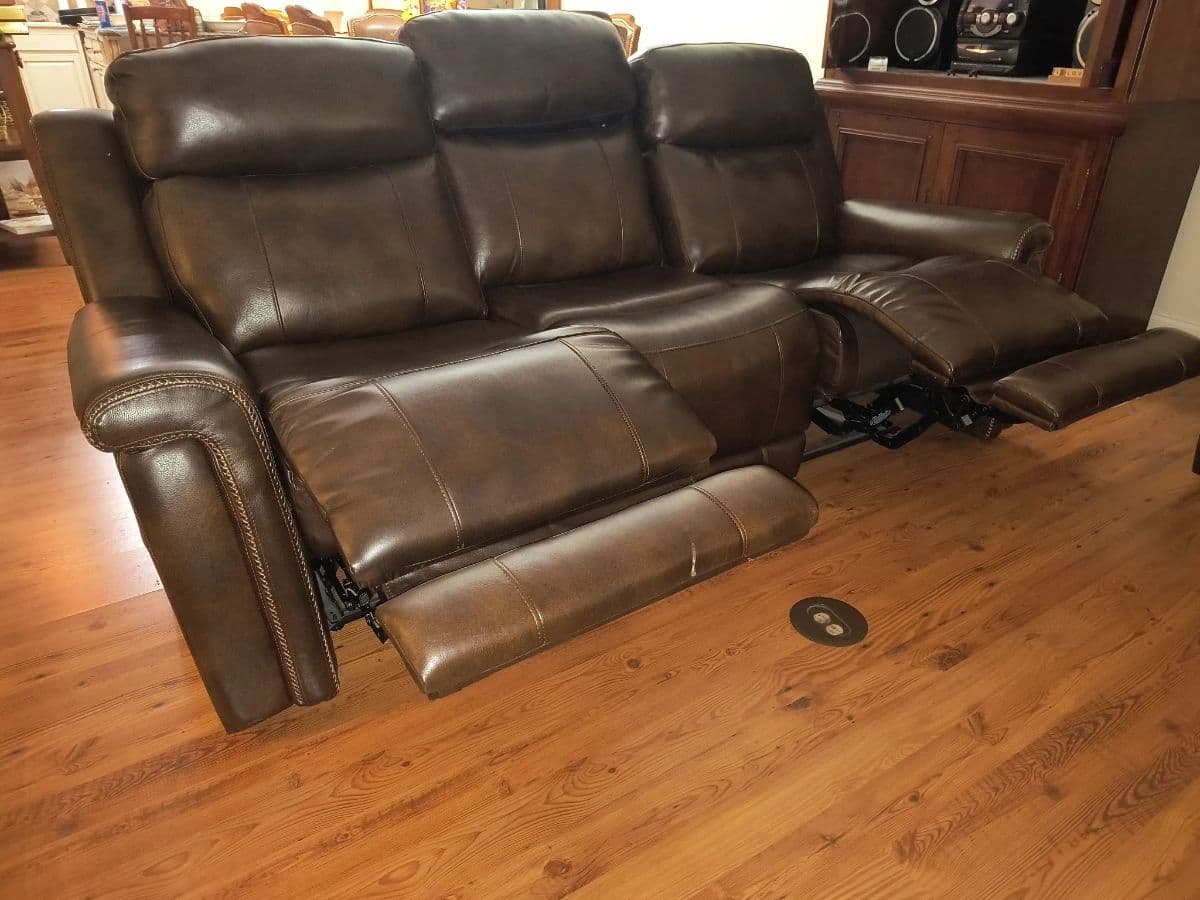 Estate Sale in Lexington Commons - Asheboro photo 5