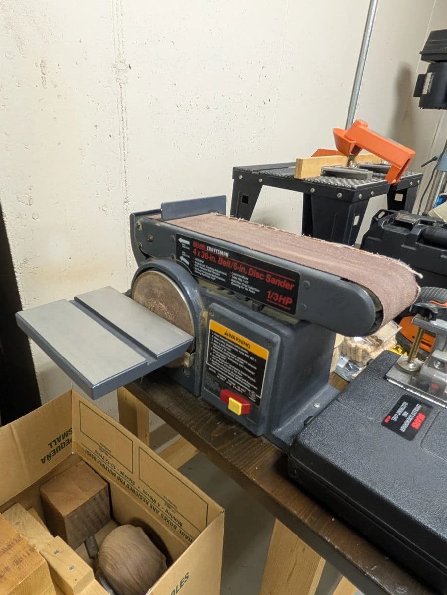 Geist Estate and Partial Picker Sale photo 11