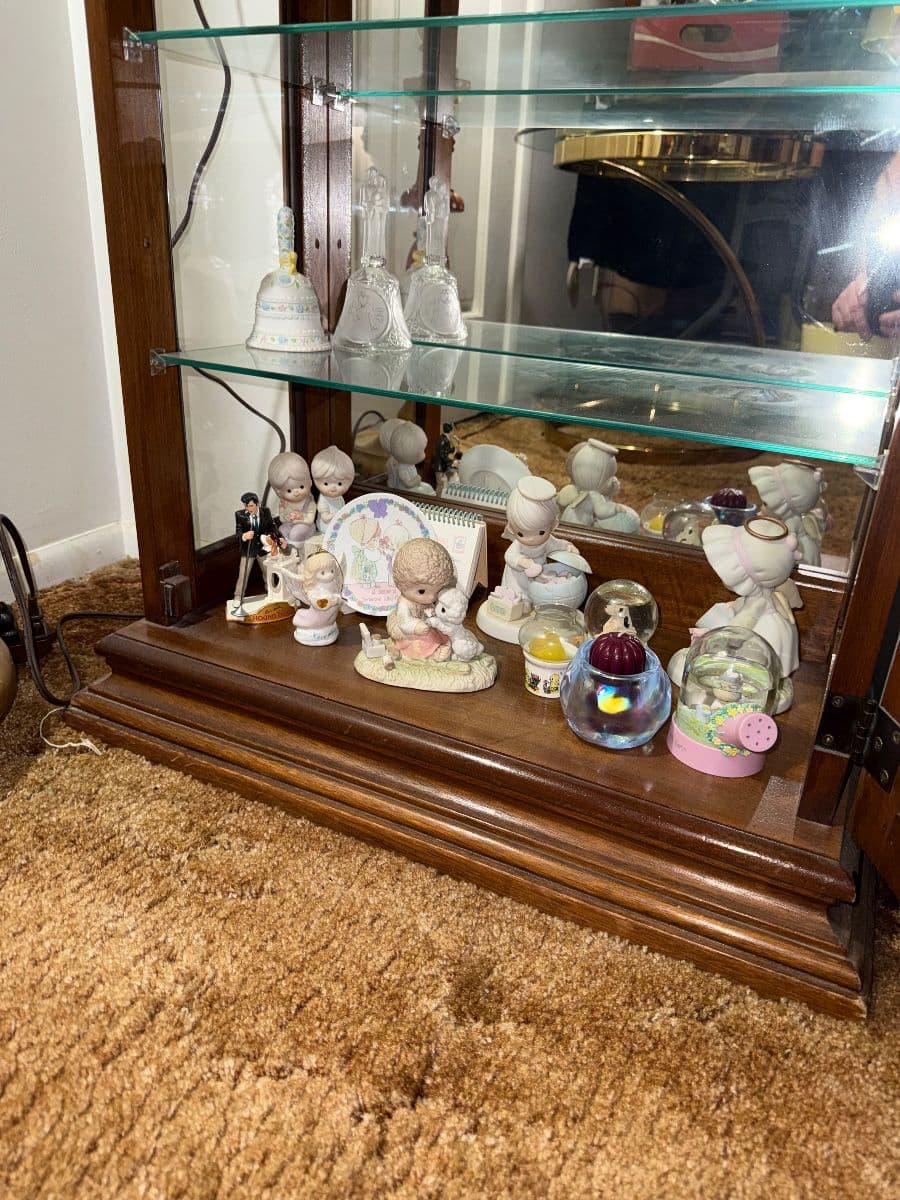 Colossal Cottage Core Laporte Estate Sale photo 8