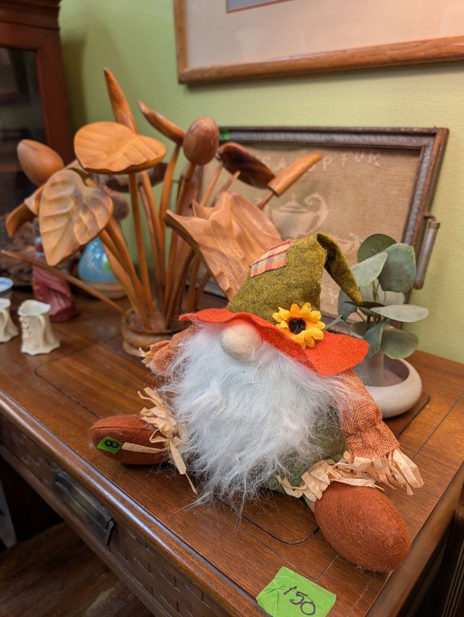 Vintage Clothing, Decor, Art, Collectibles, Antiques and More! photo 7