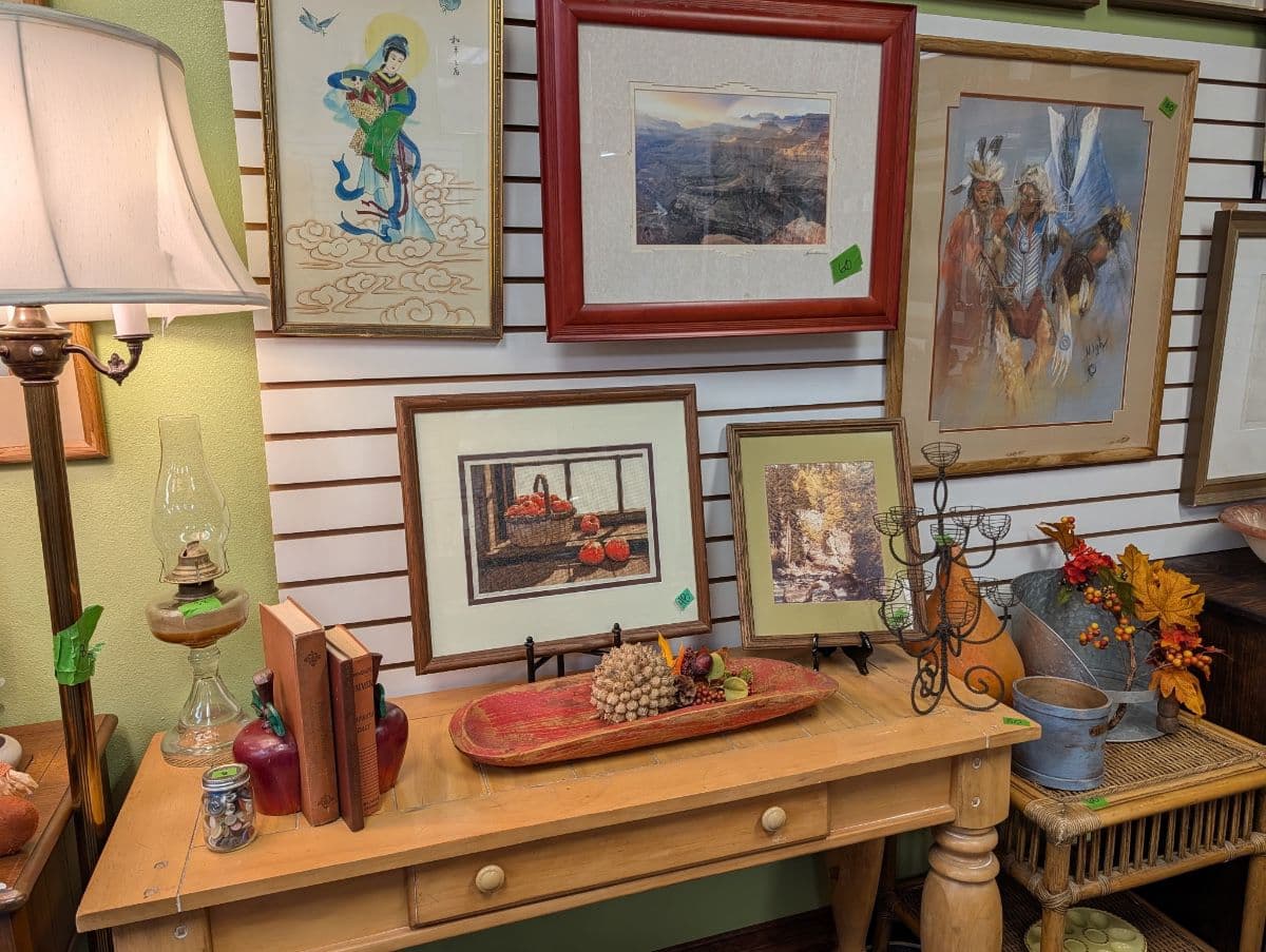 Vintage Clothing, Decor, Art, Collectibles, Antiques and More! photo 6