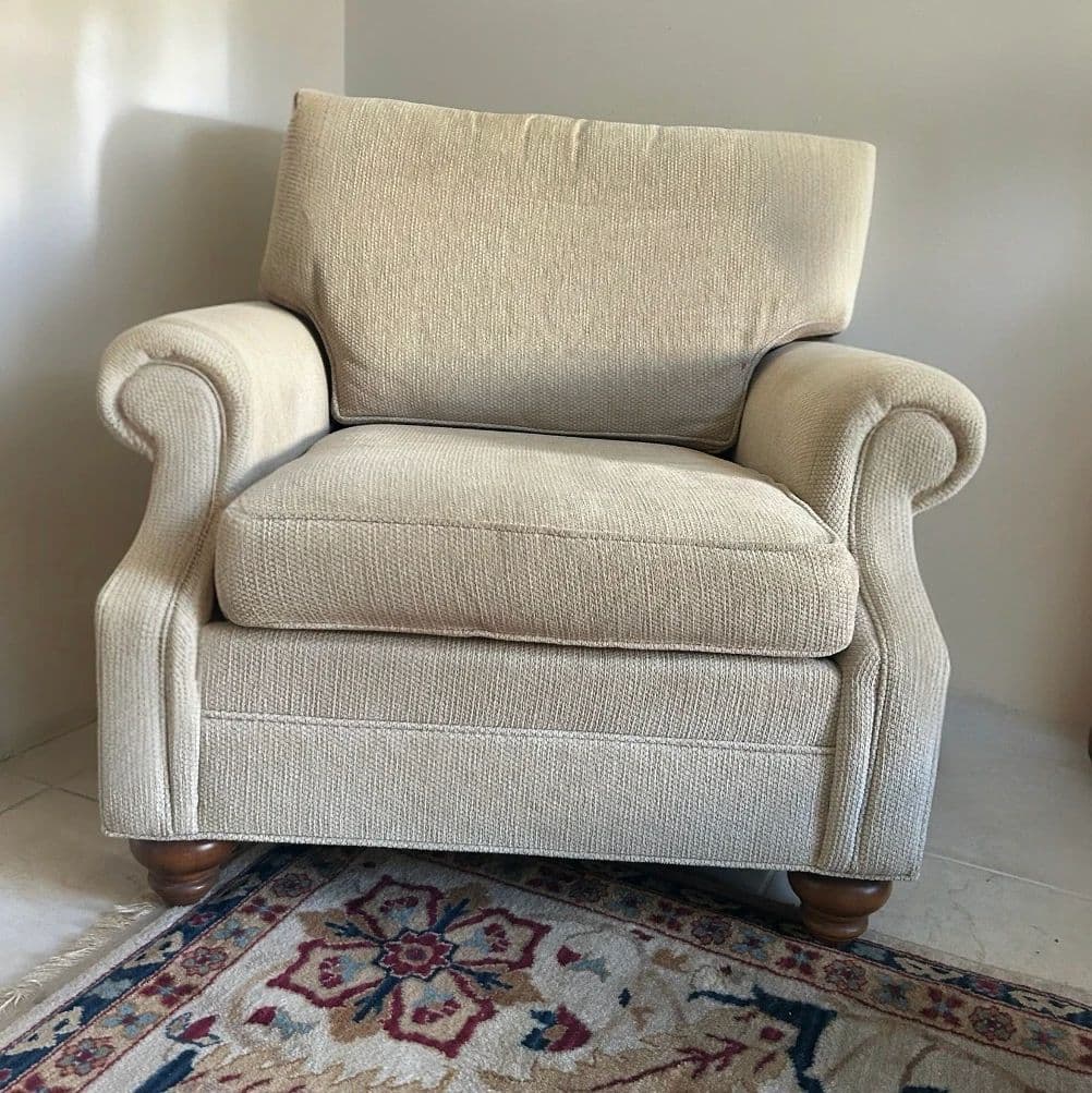 Elegant Tempe Estate Sale – Ethan Allen, Thomasville, Saundra Levan Art & Décor photo 6