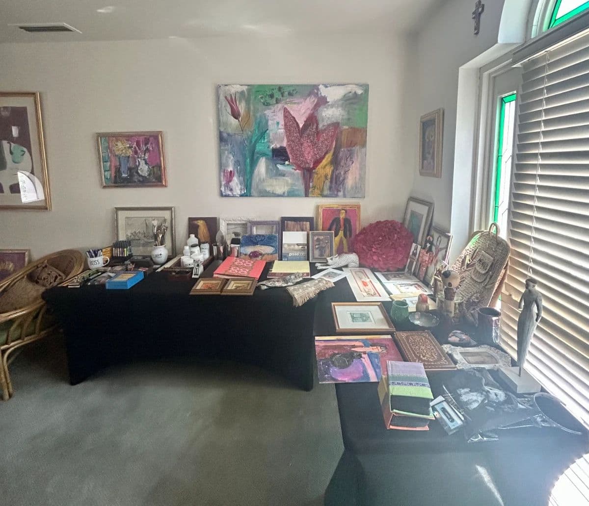 Elegant Tempe Estate Sale – Ethan Allen, Thomasville, Saundra Levan Art & Décor photo 1