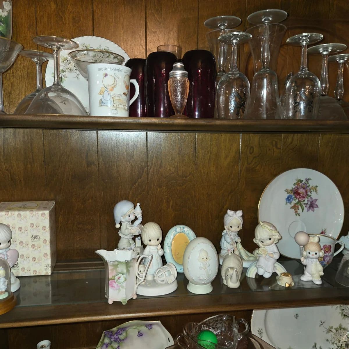 Multi generation family sale. First time ever and new discoveries being discovered photo 10