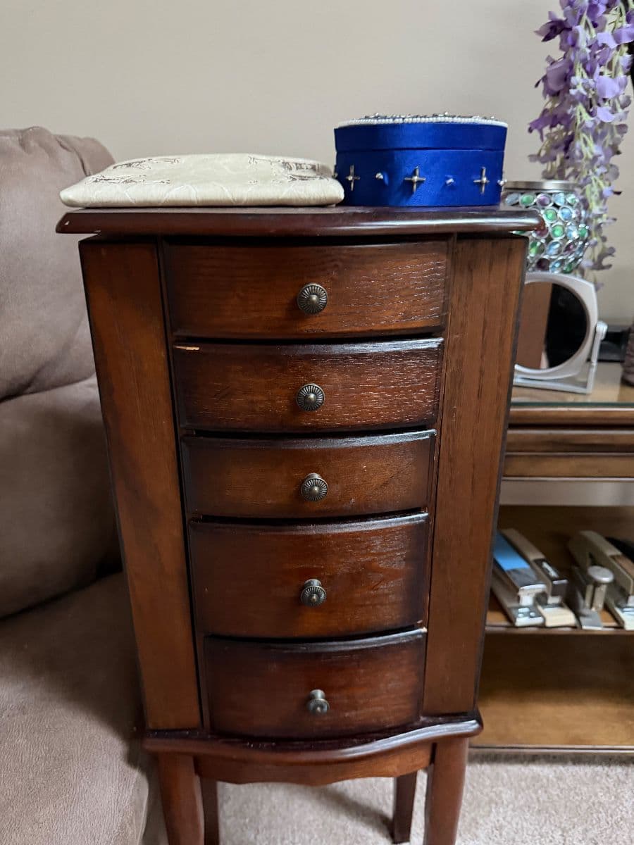 Jerry O’s Collection Estate Sale in Sterling Heights photo 1
