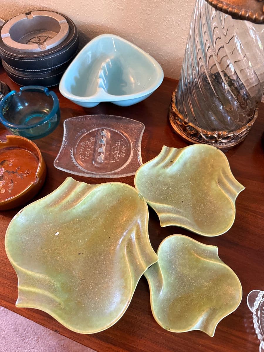 *FIRST PHOTOS* "That '70's Sale" photo 4