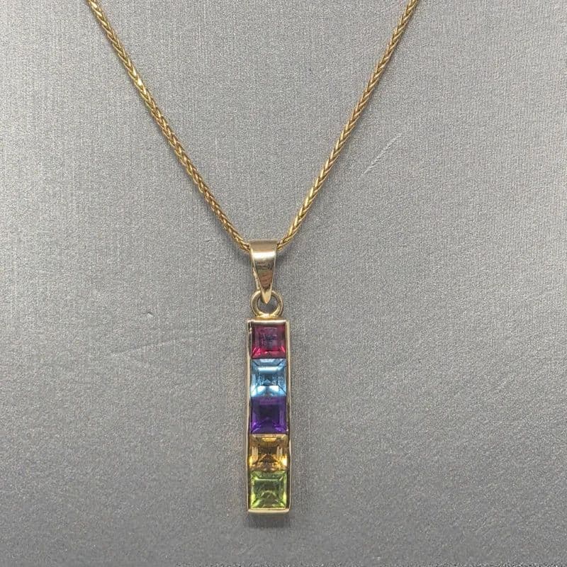 A Flight Above the Rest: Heirloom Jewelry, Collectibles and Stunning Furniture in W. Seattle photo 4