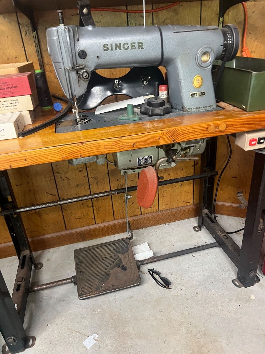 Needlewood Lane Estate sale in Cleveland photo 5