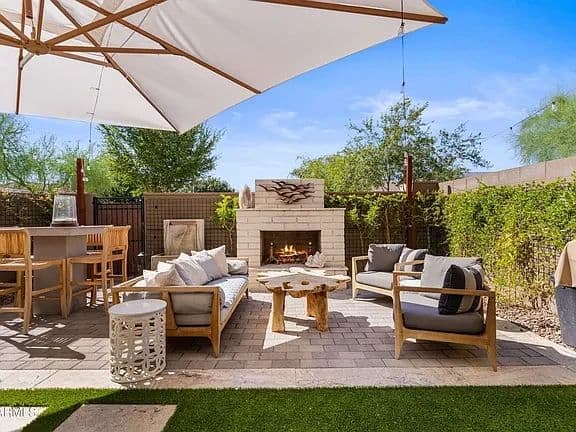Great AZ Hosts in North Phoenix photo 2