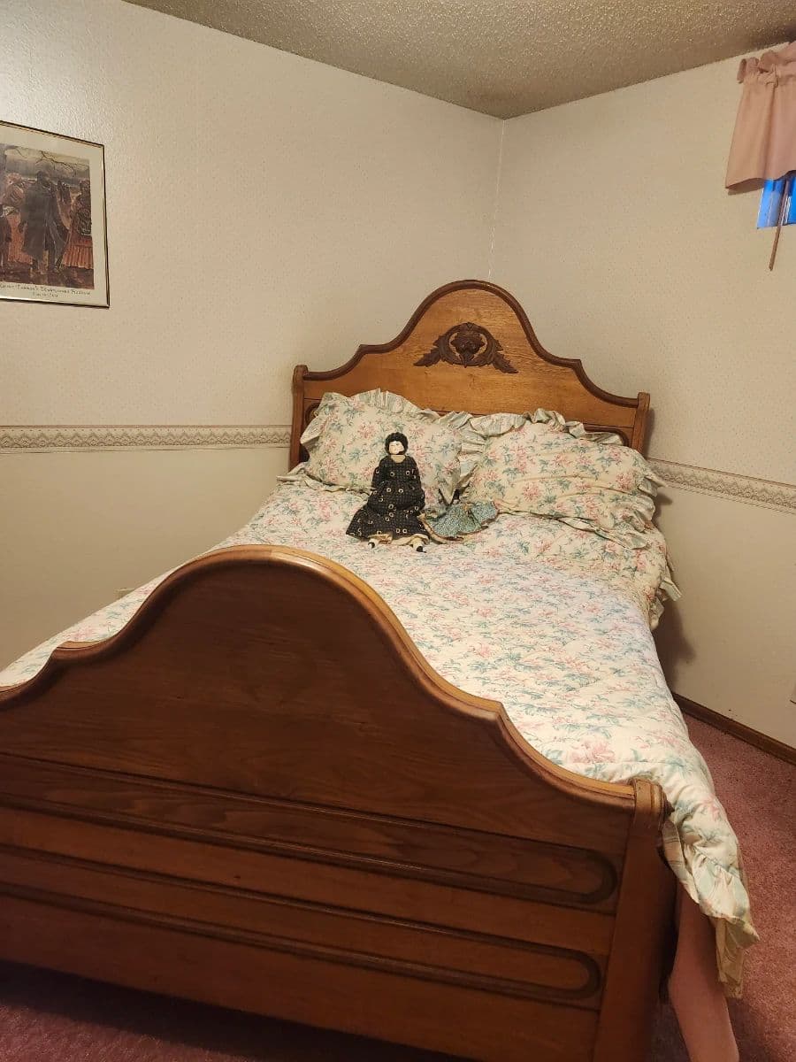 Canceled. Antique furniture at estate sale in Aurora photo 6