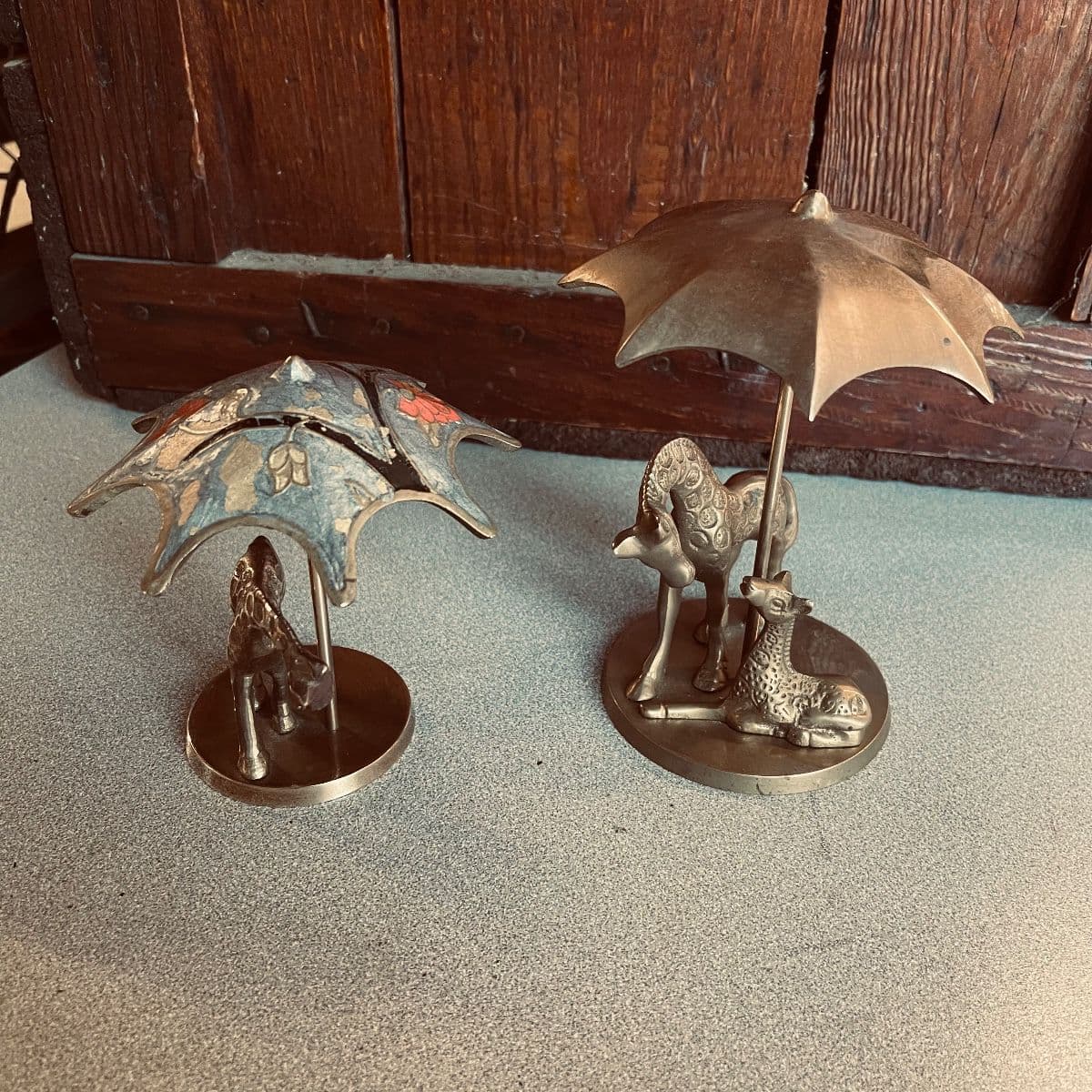 Holiday Treasures & Vintage Finds Auction photo 11