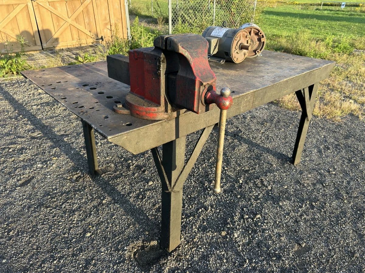 HIMES LIVE FALL CONSIGNMENT AUCTION / CHICKEN BBQ photo 5