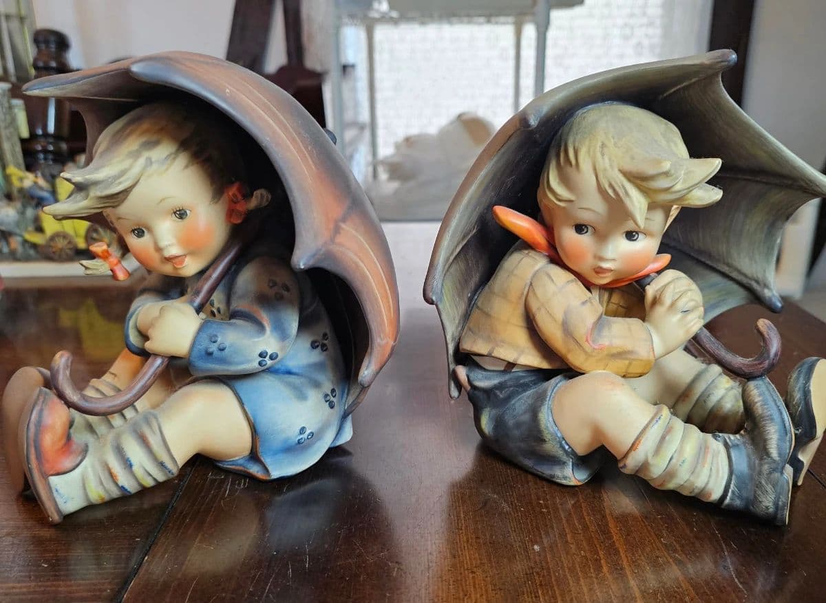 Brooklyn NY Estate Discovery Hummels, Collectibles, Holiday Decor, Antique Furniture & More photo 1