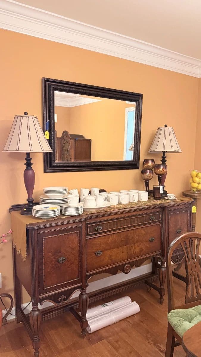 Classic & Collectible Franklin Estate Sale photo 11