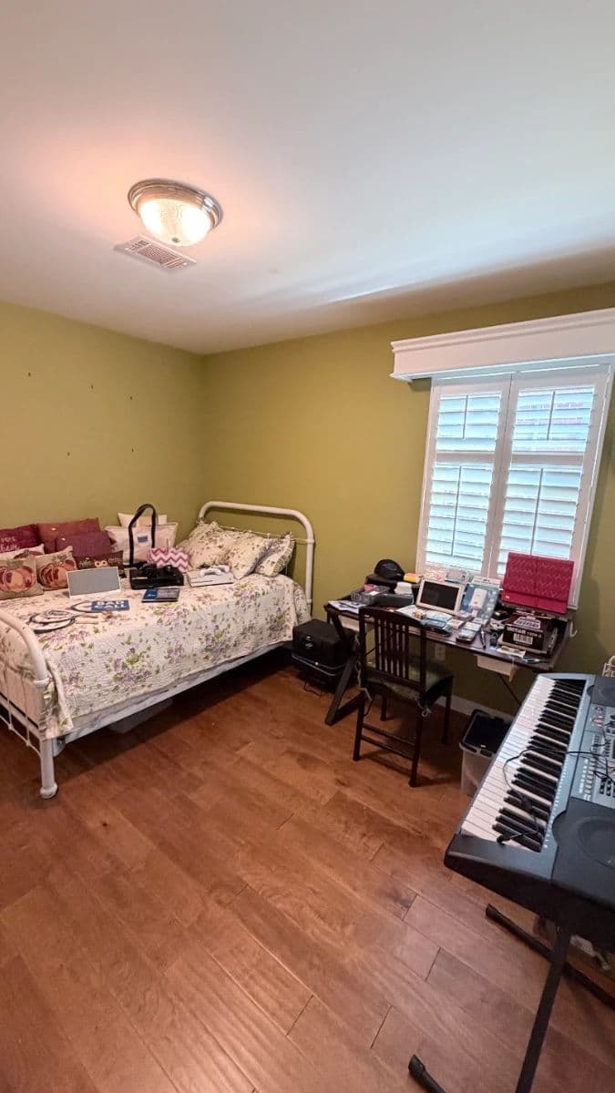 Classic & Collectible Franklin Estate Sale photo 4