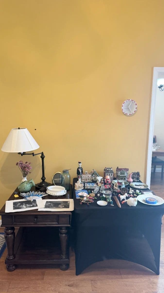 Classic & Collectible Franklin Estate Sale photo 8