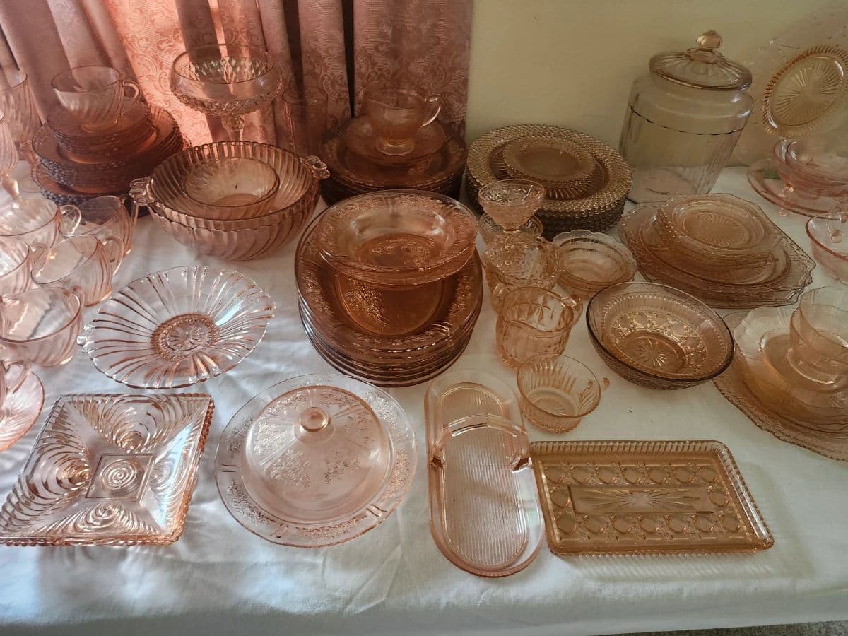 50% OFF SUNDAY!!! DELIGHTFUL DONELSON ESTATE SALE!!! photo 10