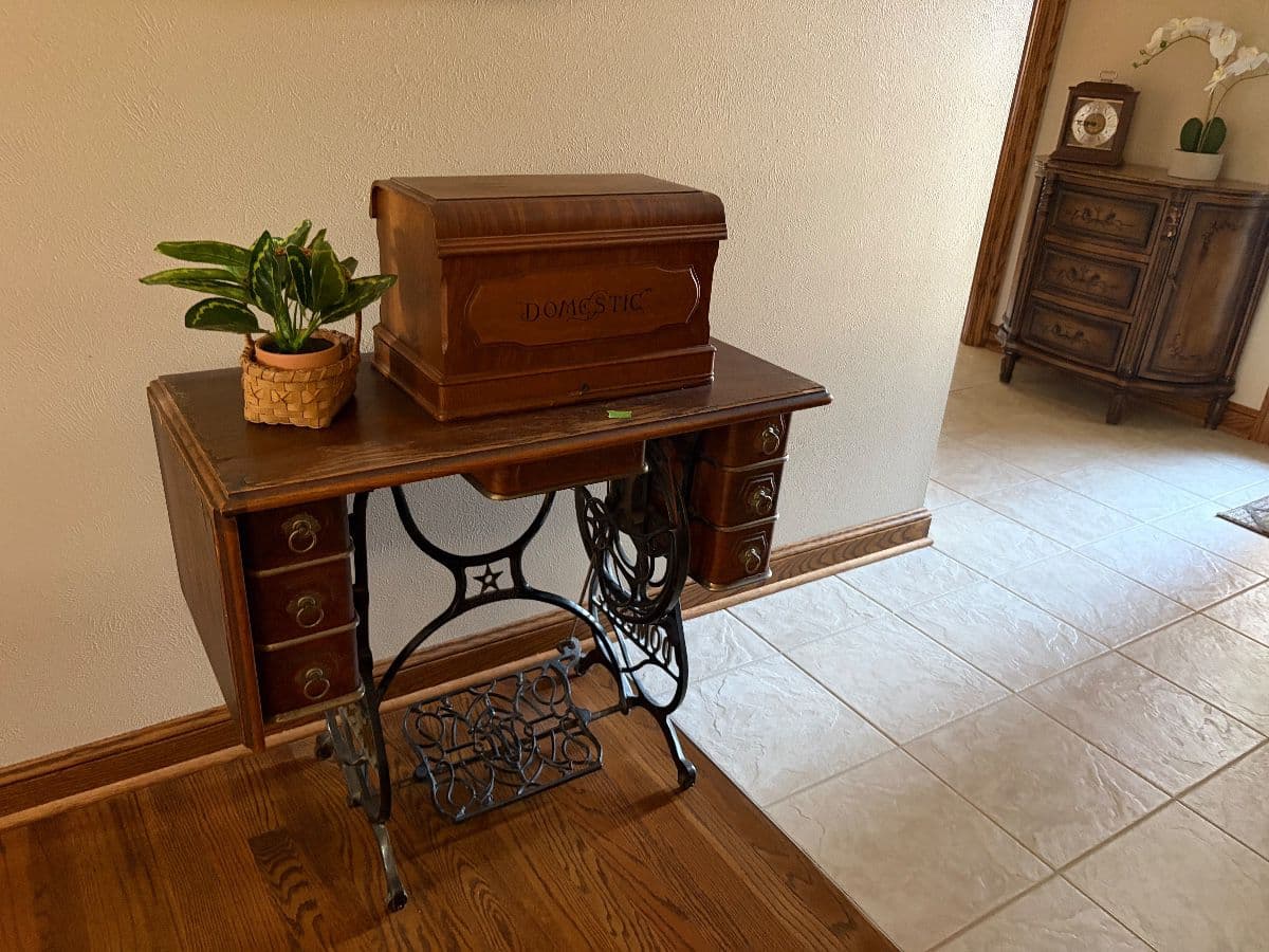 CLOSING HOME SALE photo 4