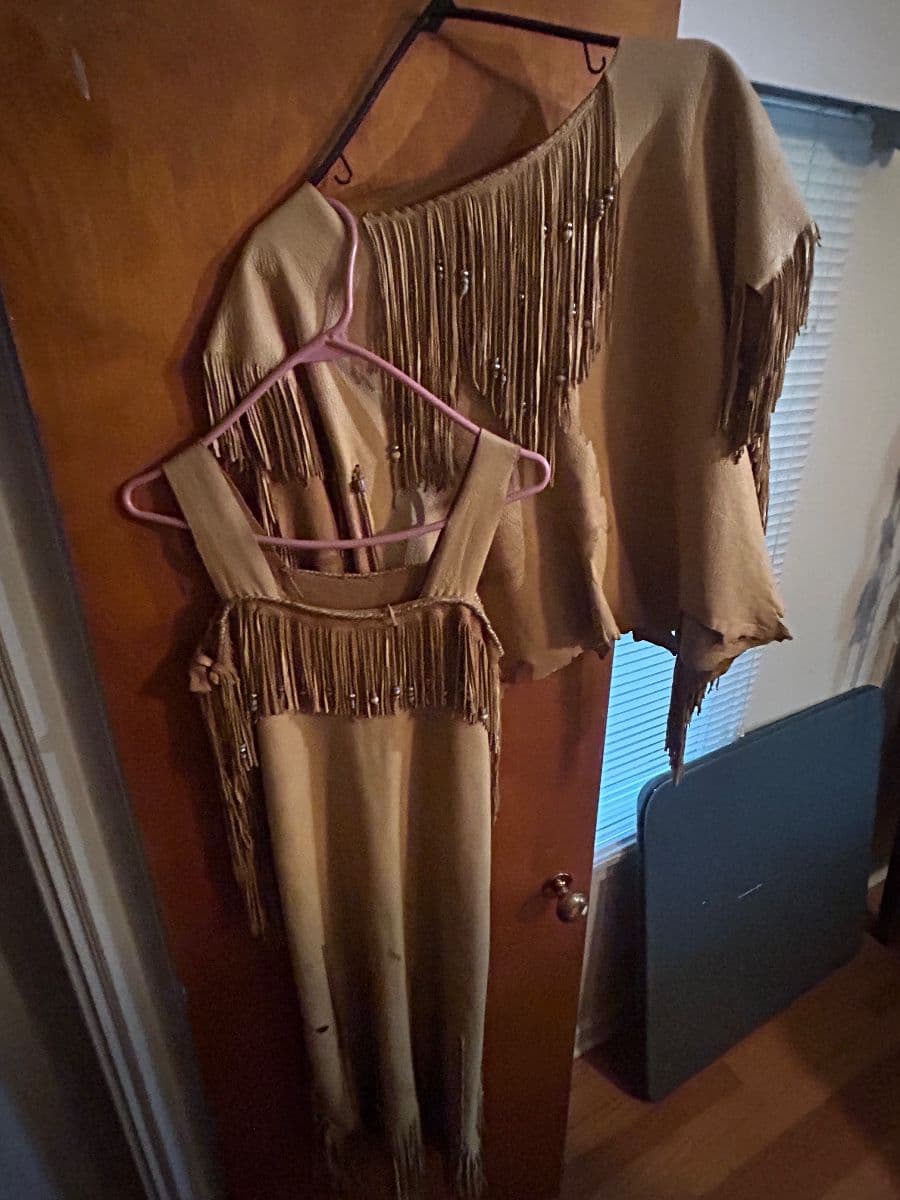 Amazing Antique and Quality Estate Sale photo 10