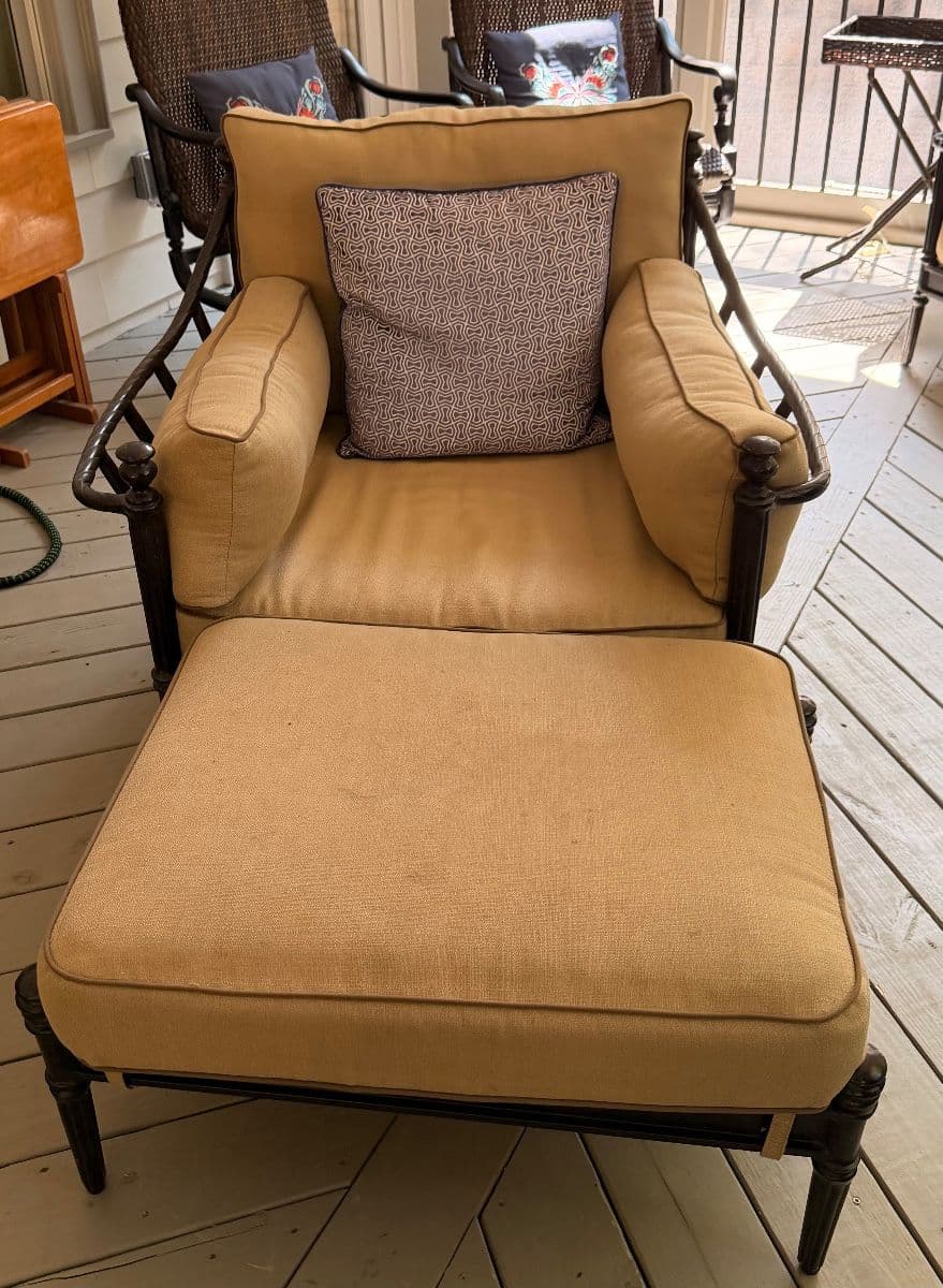 Huge Downsizing Sale with a Holiday Flair! photo 11