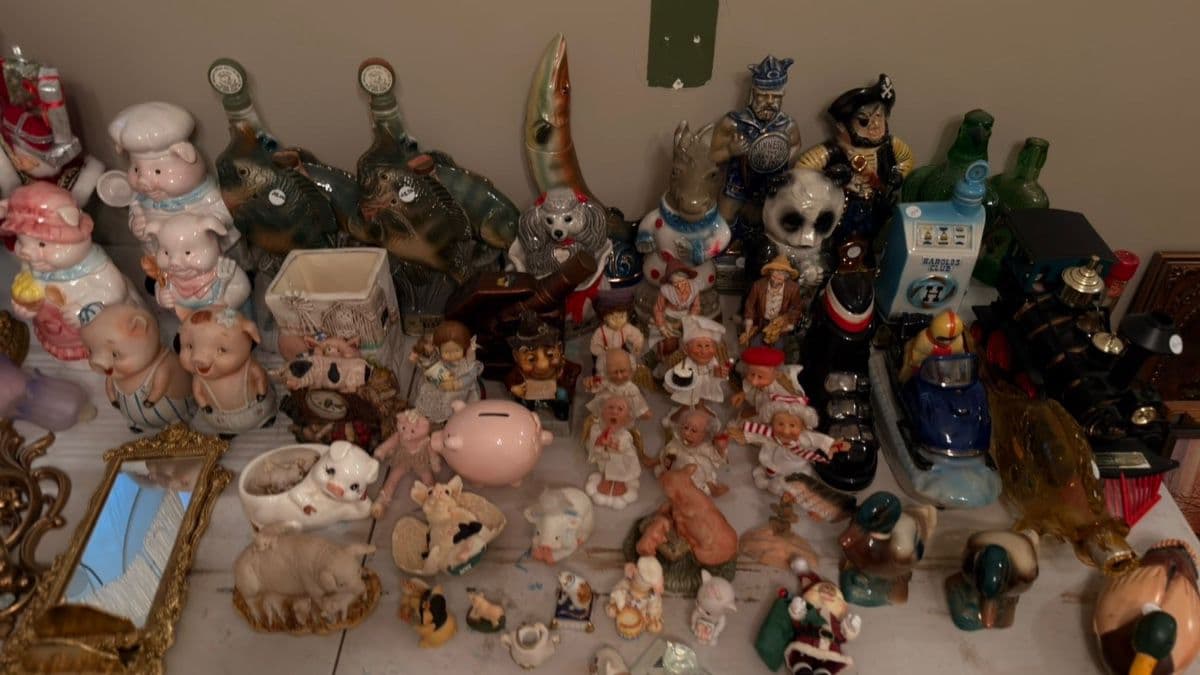 Downsizing Sale in Minneapolis photo 7