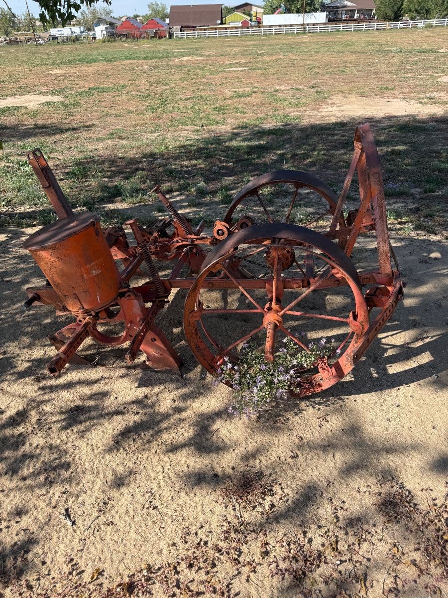 HUGE 5-DAY FARM ESTATE SALE IN BRIGHTON, COLORADO! GATES OPEN AT 9 AM SALE 11 AM! photo 5
