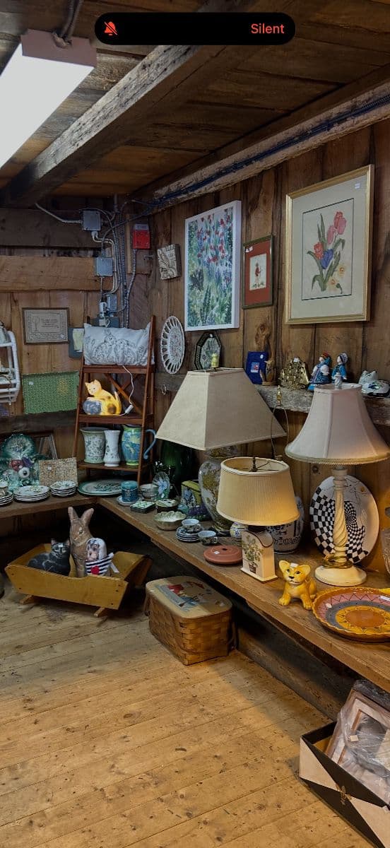 Huge Vintage & Antique Sale Golden Ball Tavern Museum Sept 26 photo 11