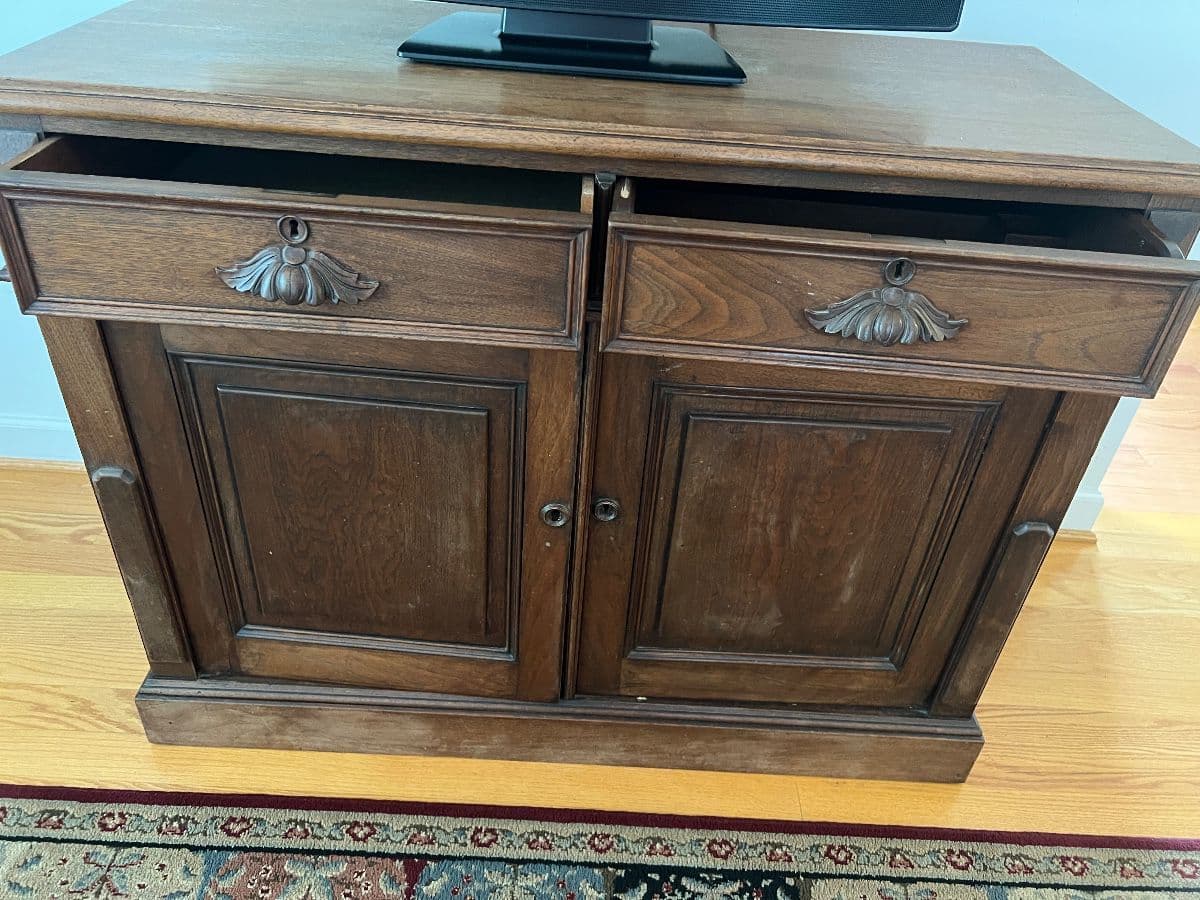CHURCHTON ESTATE SALE photo 6