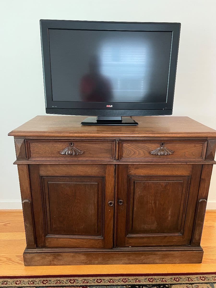 CHURCHTON ESTATE SALE photo 4