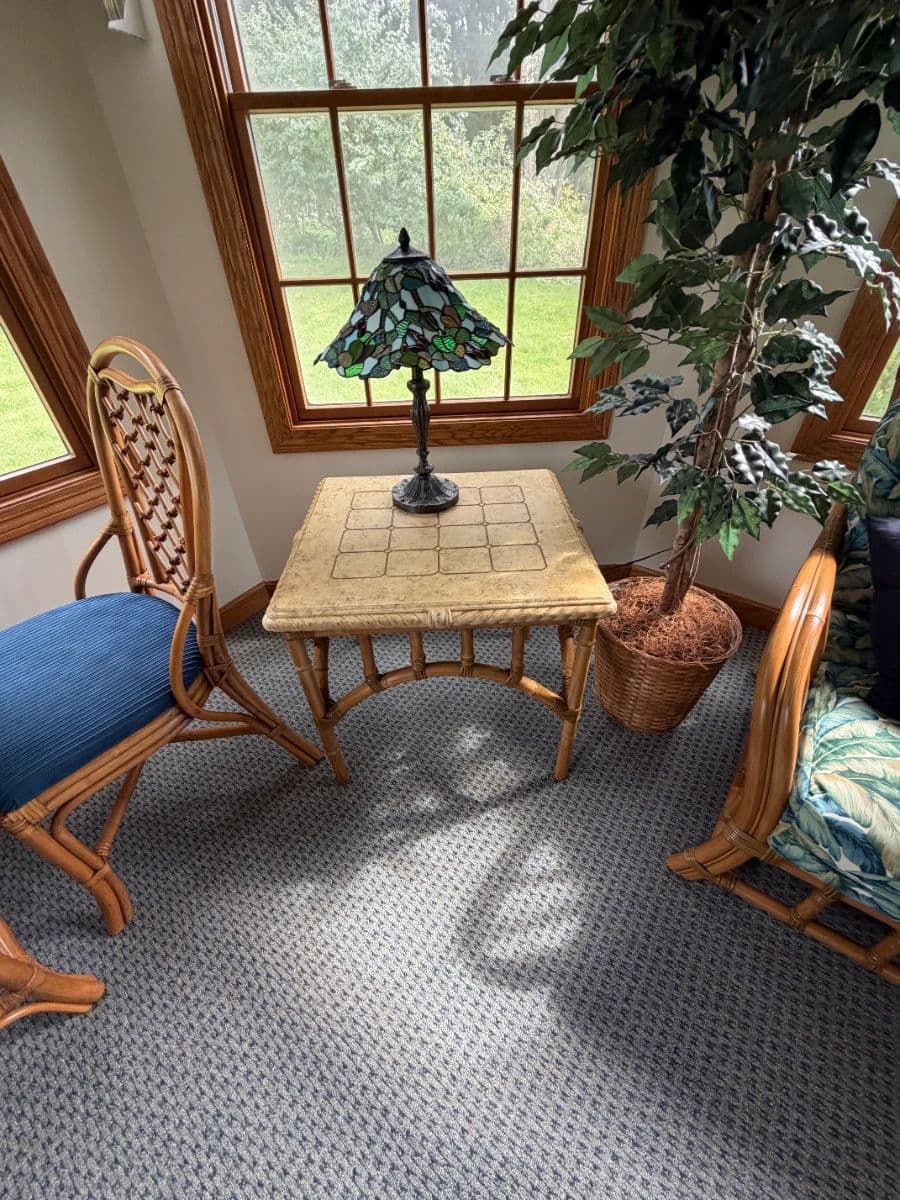 PACKED UNIONTOWN ESTATE SALE – Beautiful Furniture, China, Crystal, Purses, Jewelry & More! photo 7