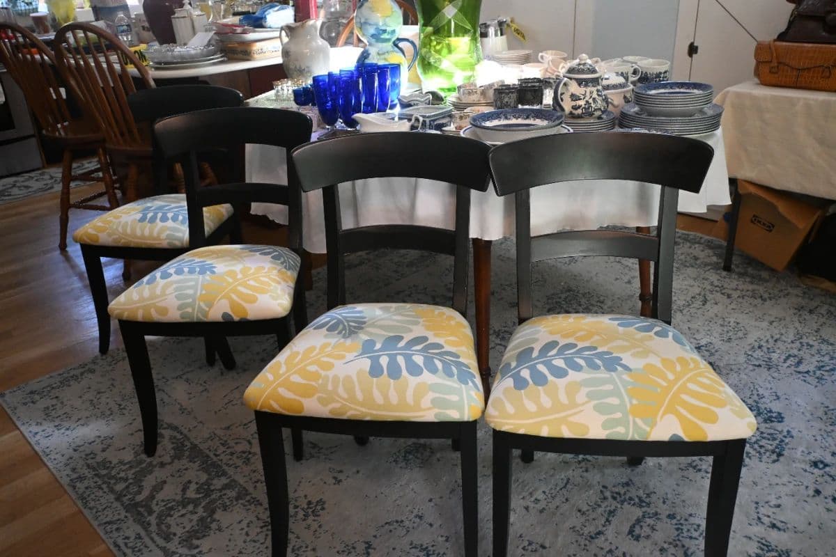 Hampton Bays IN PERSON Tag Sale: MCM / Vintage Collectibles, Clothing, Garden, Much Much More photo 12