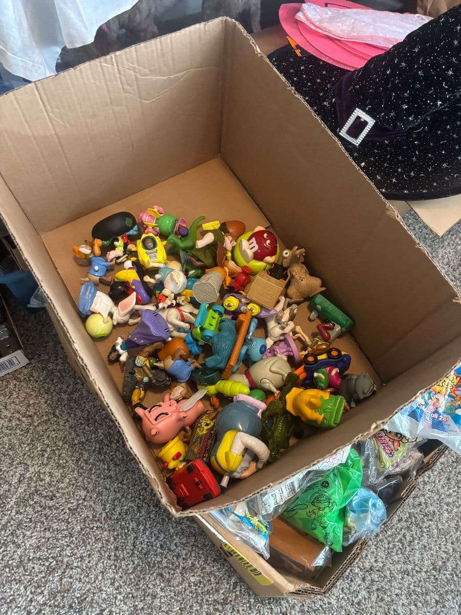 Moving Estate Sale photo 10