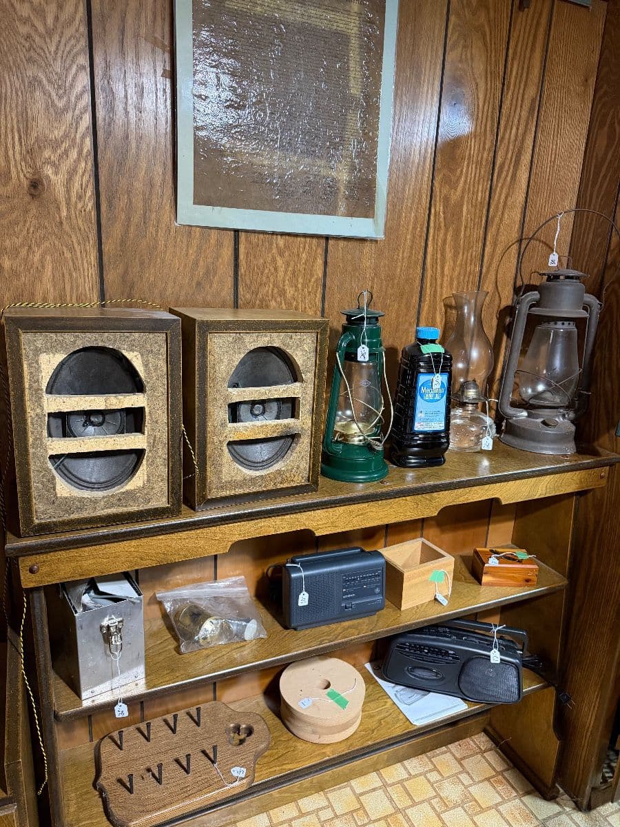 Robert Norenberg family Estate Sale photo 4