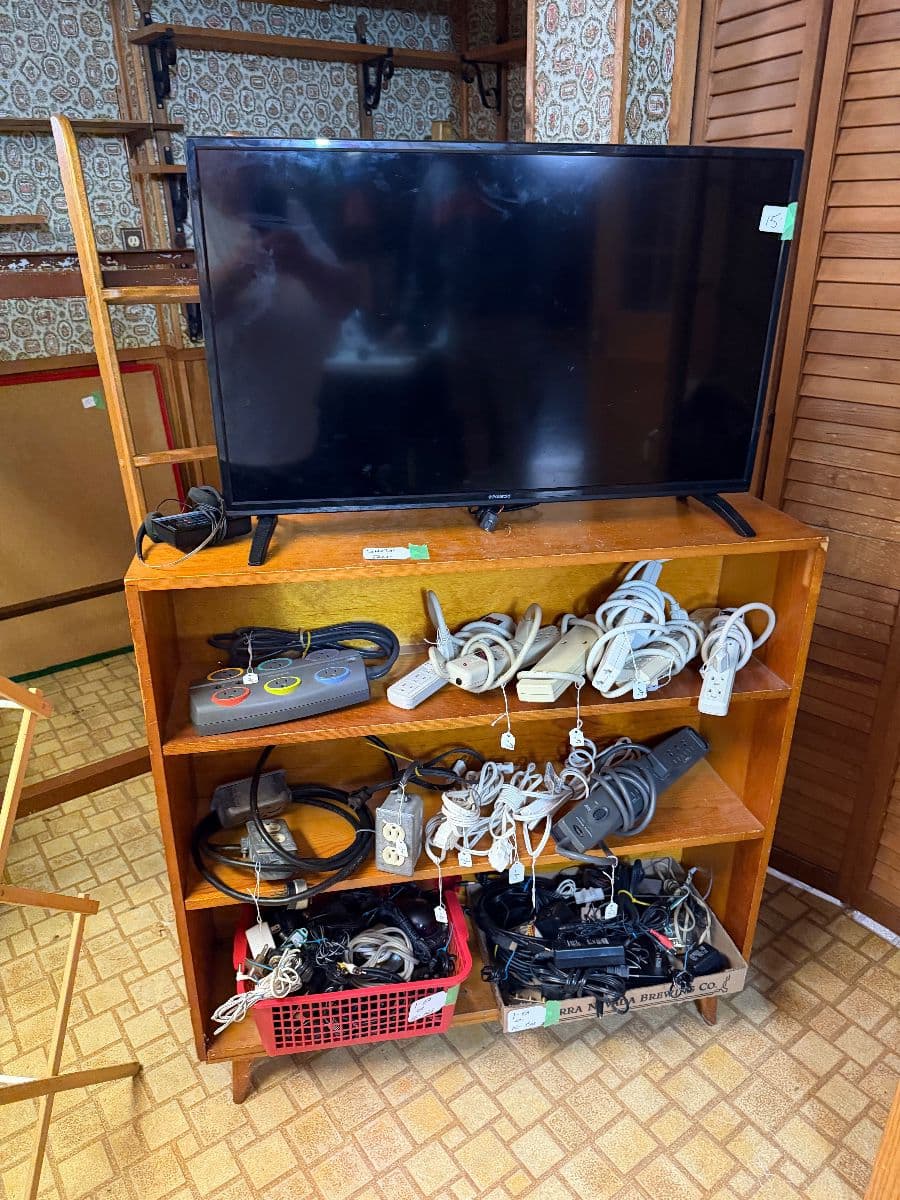 Robert Norenberg family Estate Sale photo 7