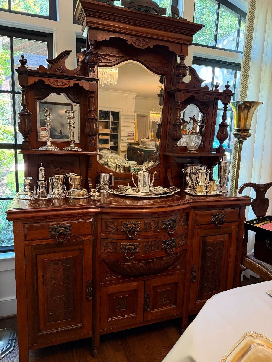 BEAUTIFUL VIRGINIA HIGHLANDS ESTATE - HERMES, CHANEL, ARTWORK, ORIENTAL RUGS photo 5