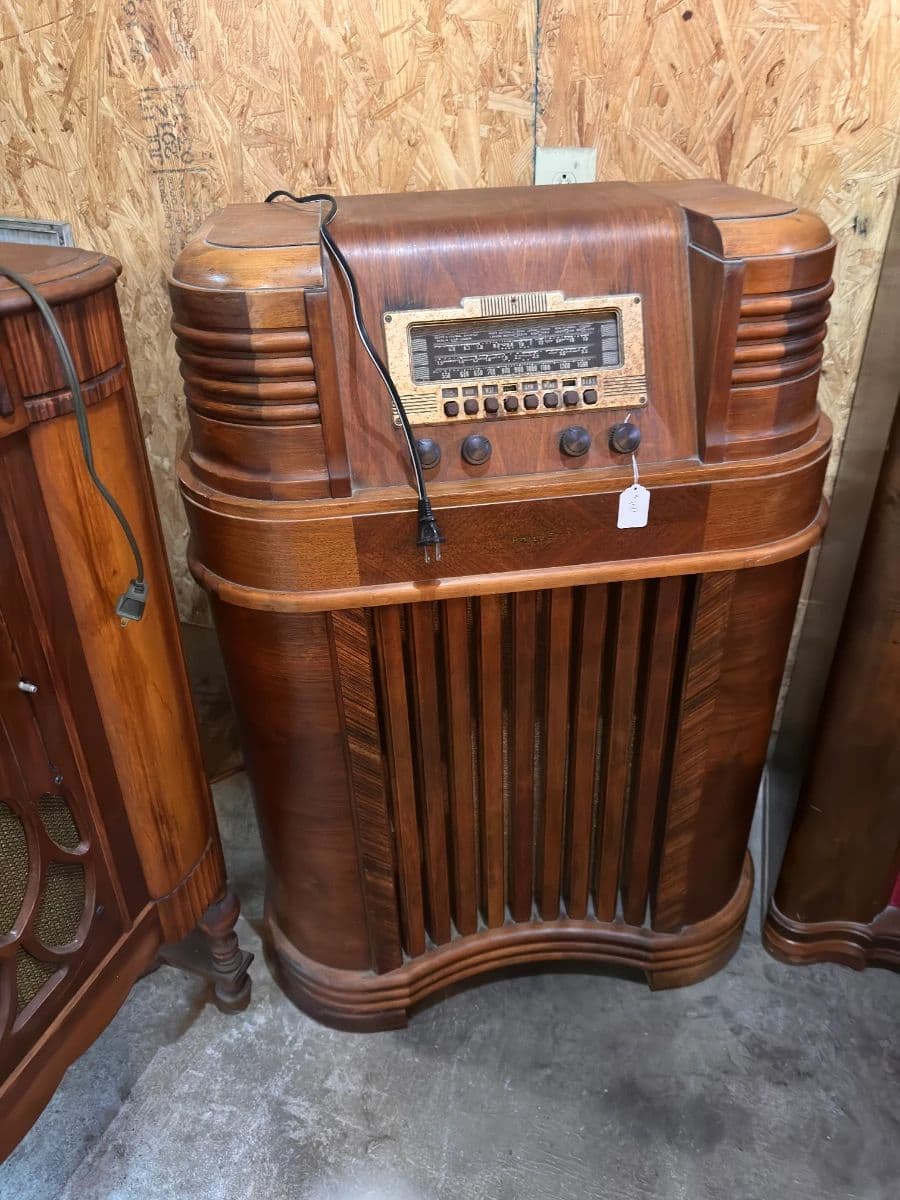 Oriskany Falls Estate Sale photo 3
