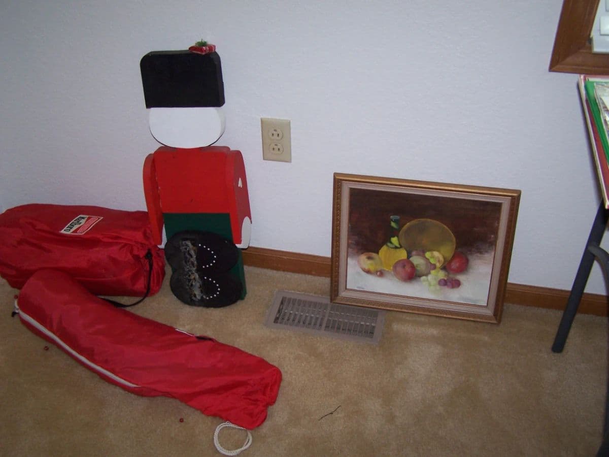SYLVANIA CLOSING HOME photo 3