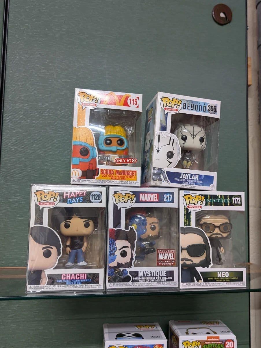 Dempsey Auctions Funko Pops, Designer handbags, Silver coins, Jewelry photo 7