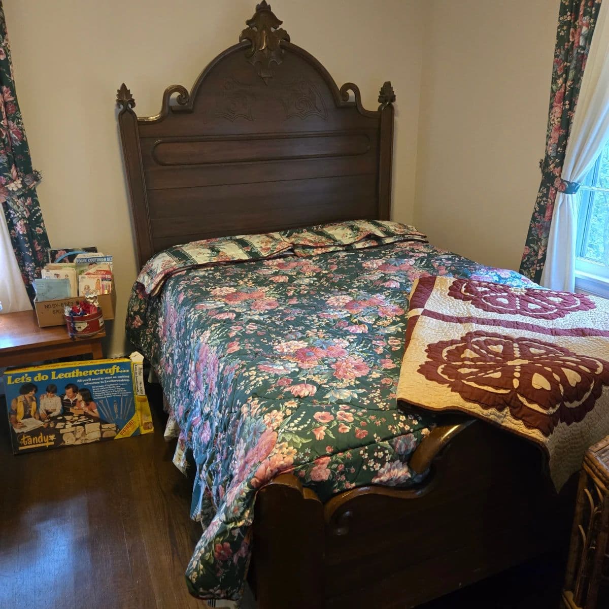 Antiques & Collectibles photo 4