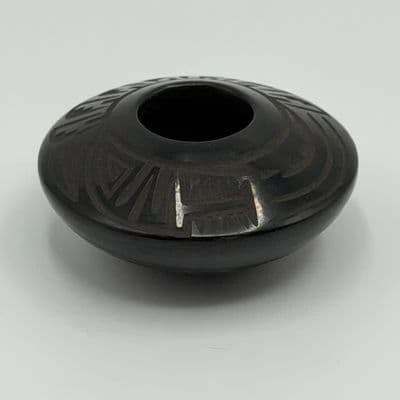 Global Treasures Auction – Tribal Art, Pottery, Folk Art, Jewelry, Military Medals, Vintage Toys ... photo 8