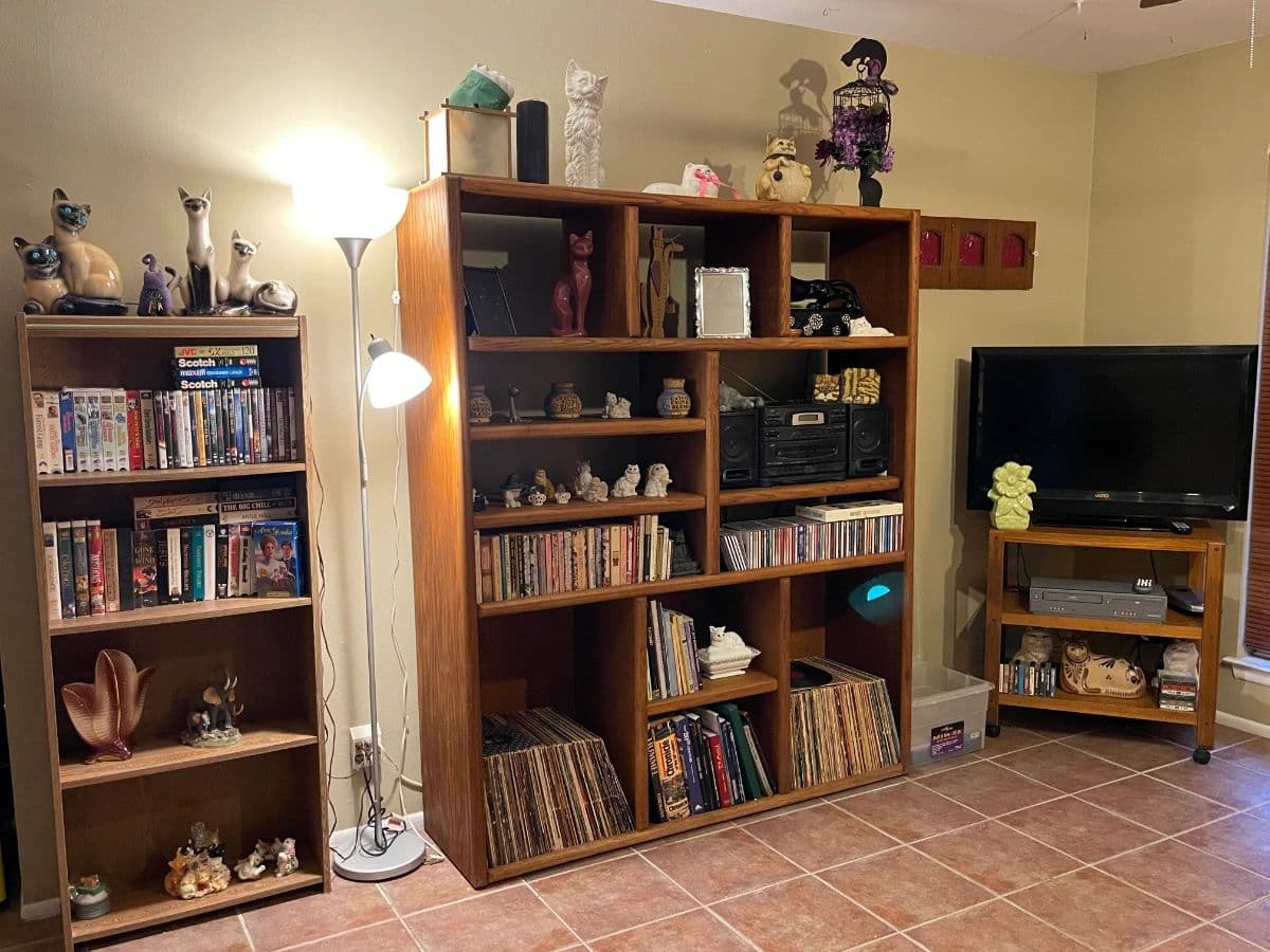 The Most Purrrrfect Estate Sale Of The Year photo 4