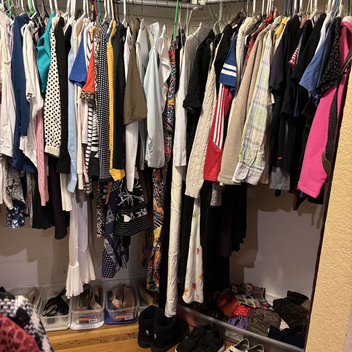 KISMET ESTATE SALES invites you to a shopper's dream! Decor, fashion and vintage galore! photo 12