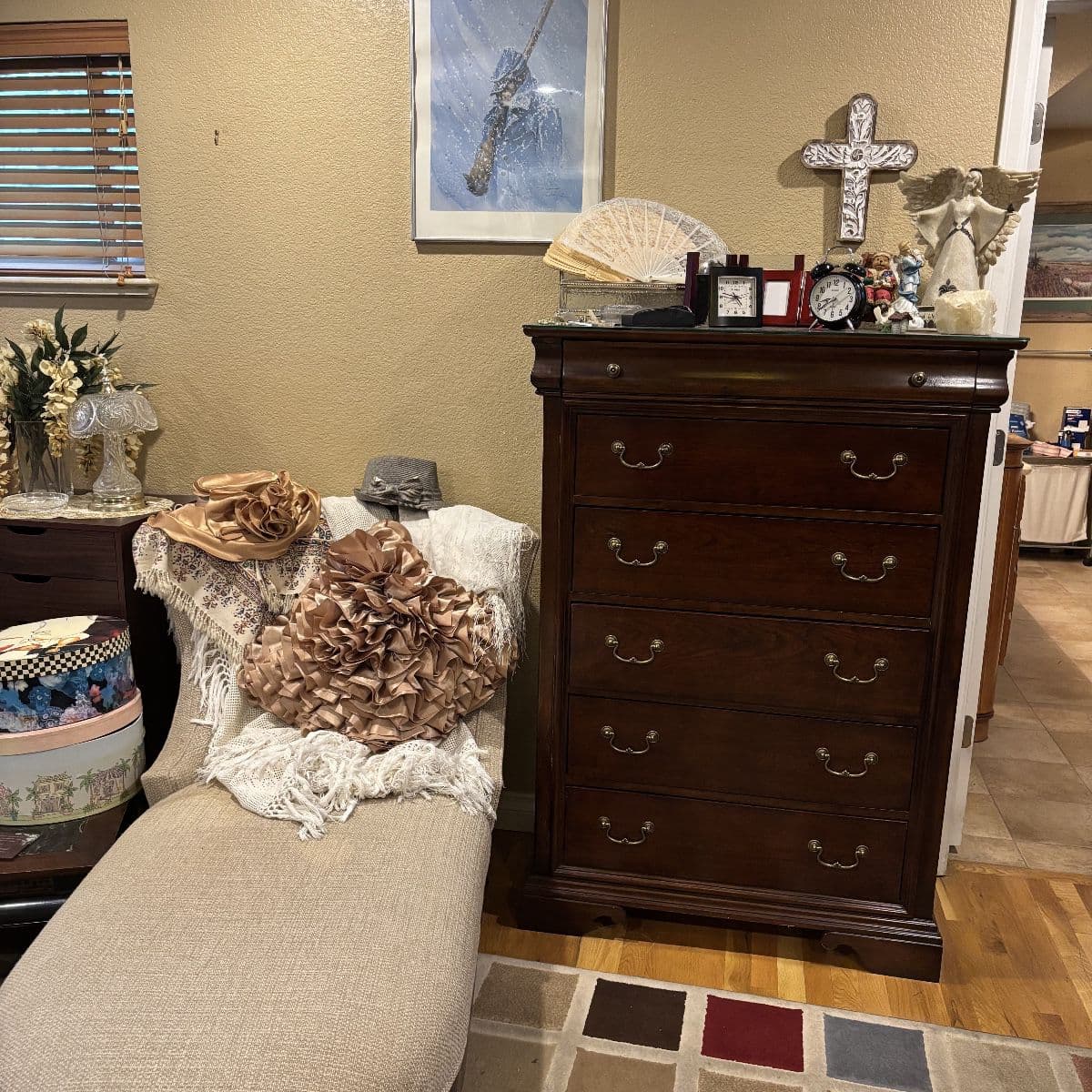 KISMET ESTATE SALES invites you to a shopper's dream! Decor, fashion and vintage galore! photo 9
