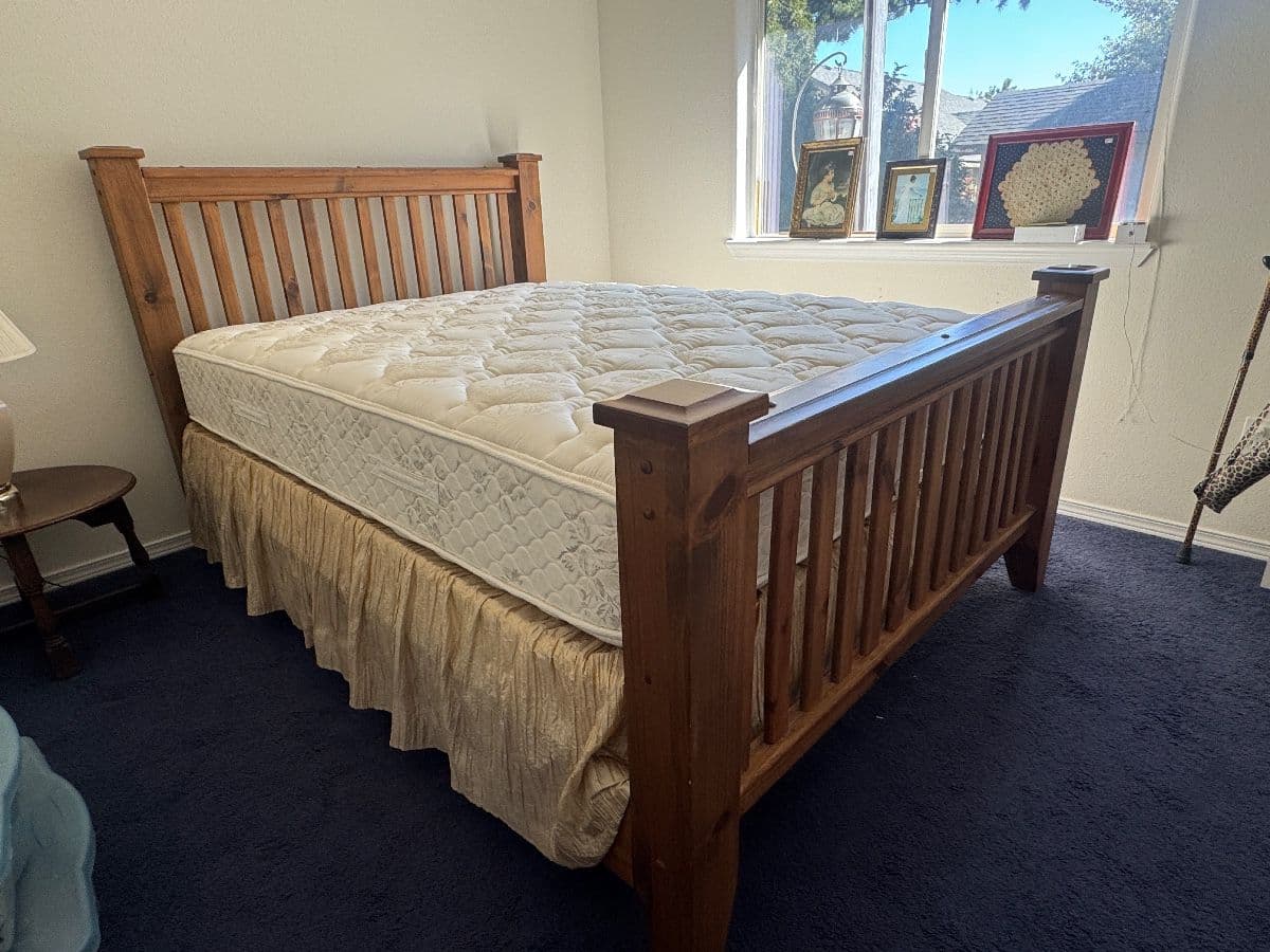Estate Sale in Redmond photo 7